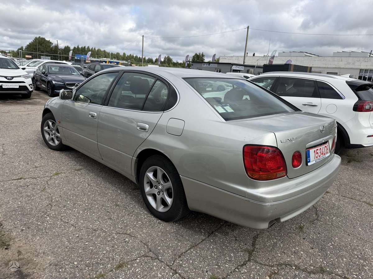 Lexus GS 300, 3.0 l., Седан
