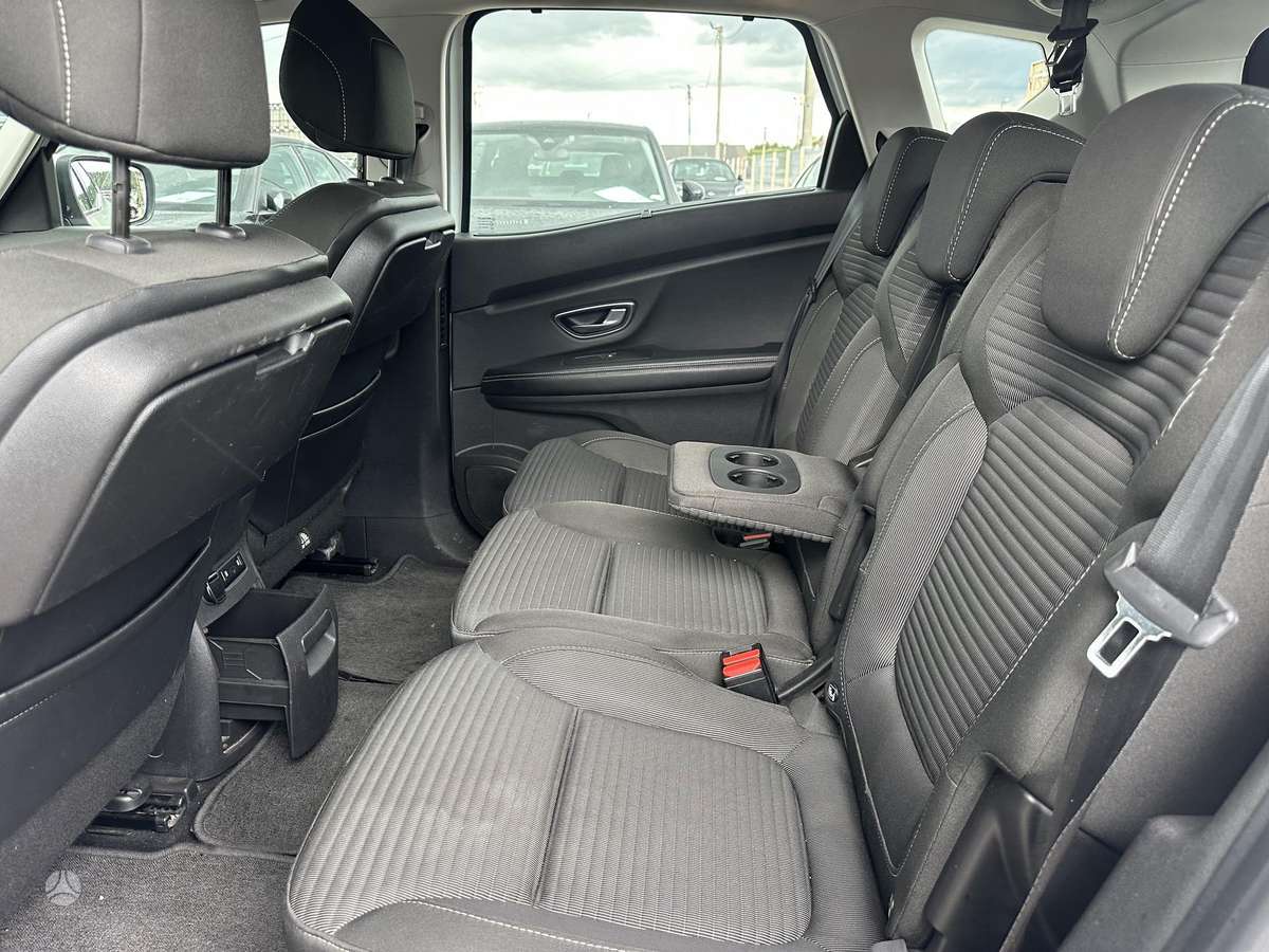 Renault Scenic, 1.5 l., Минивэн