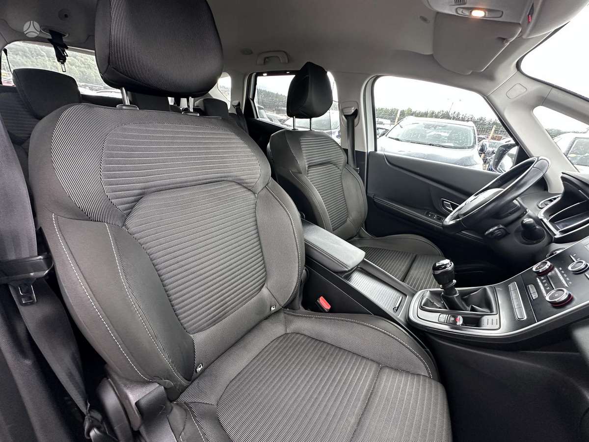 Renault Scenic, 1.5 l., Минивэн