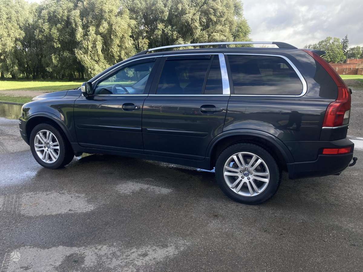 Volvo XC90 - 8