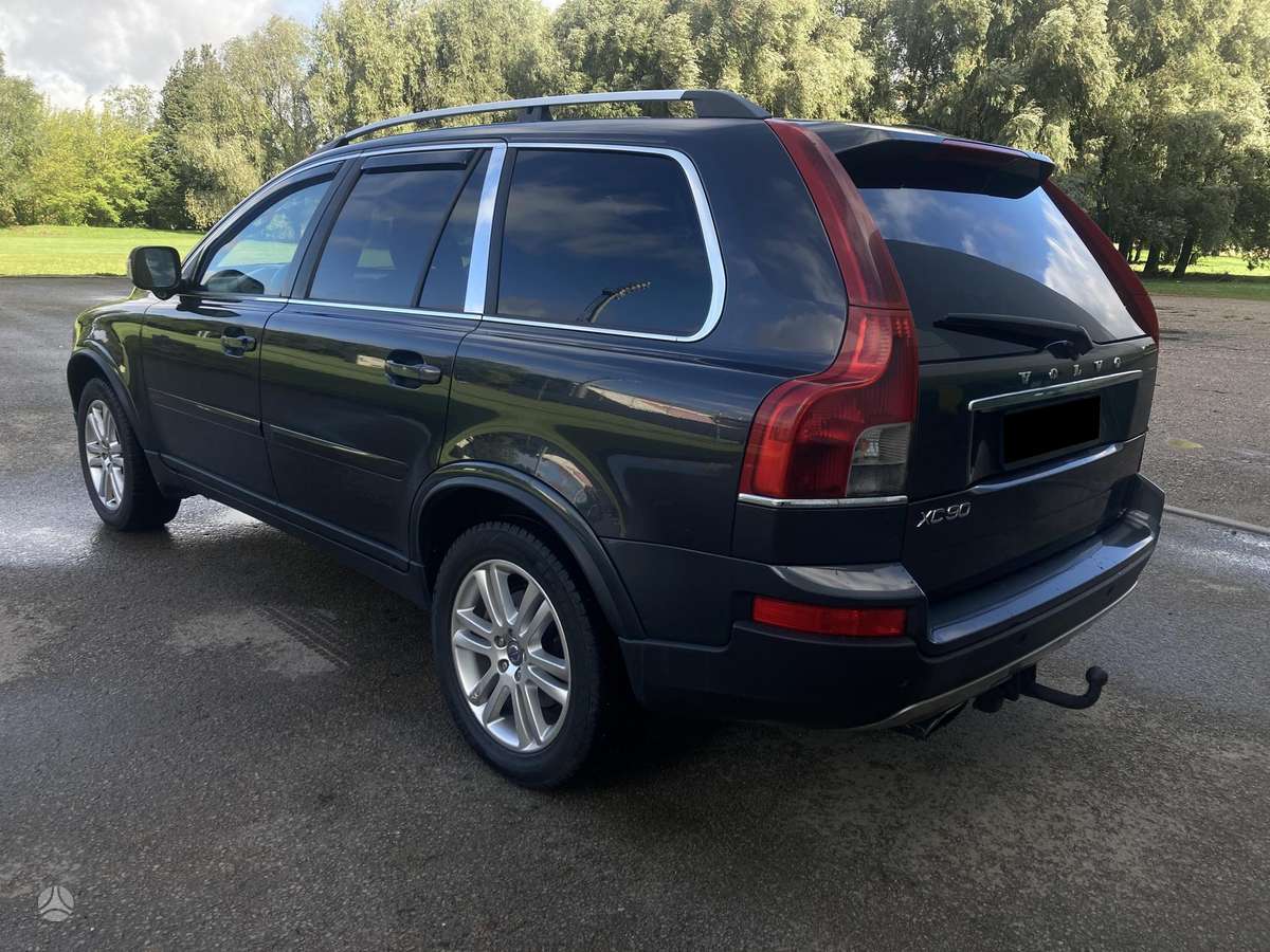 Volvo XC90 - 9