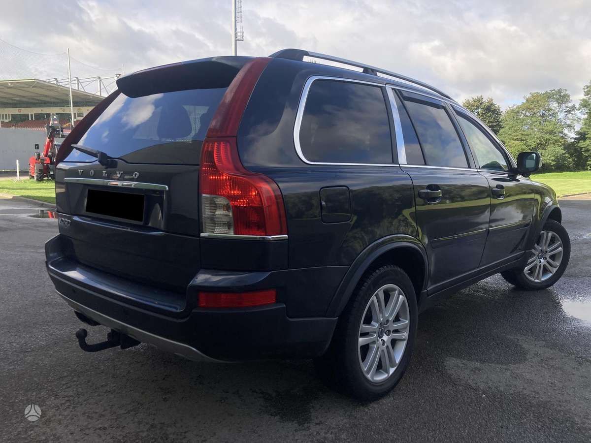 Volvo XC90 - 2