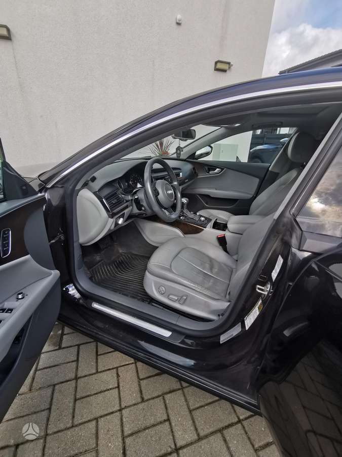 Audi A7, 3.0 l., hatchback