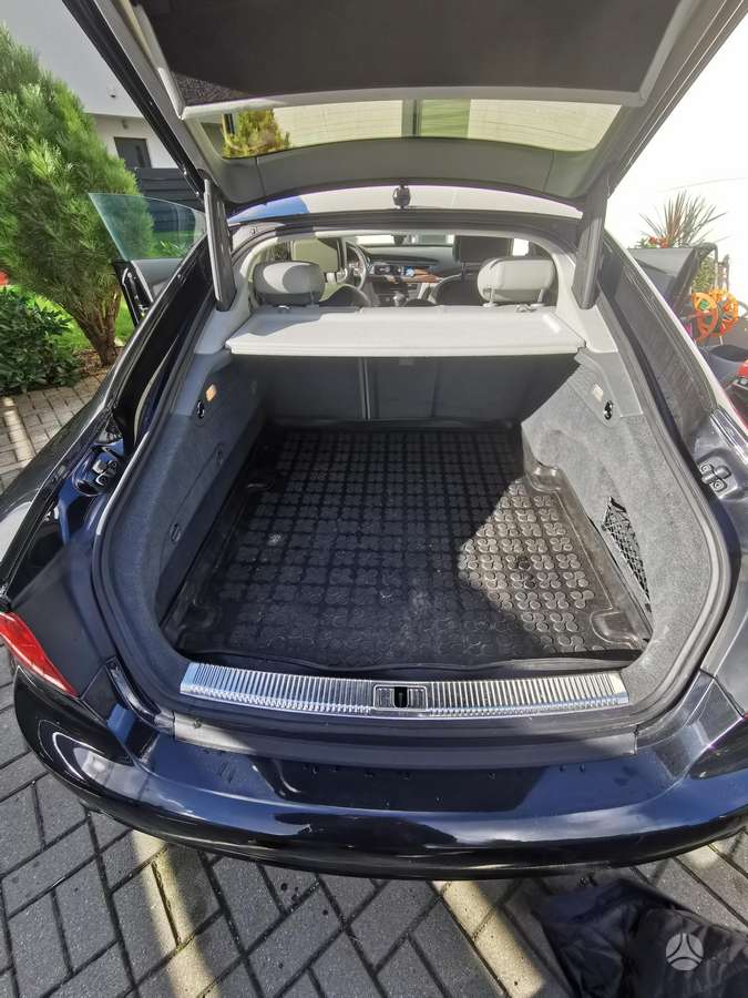 Audi A7, 3.0 l., hatchback