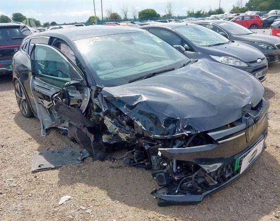 Renault Megane dalimis