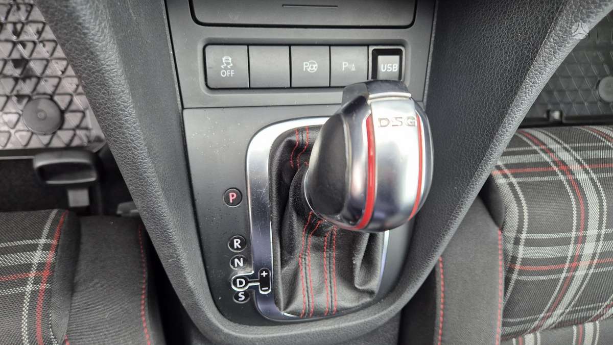 Volkswagen Golf, 2.0 l., Хэтчбек
