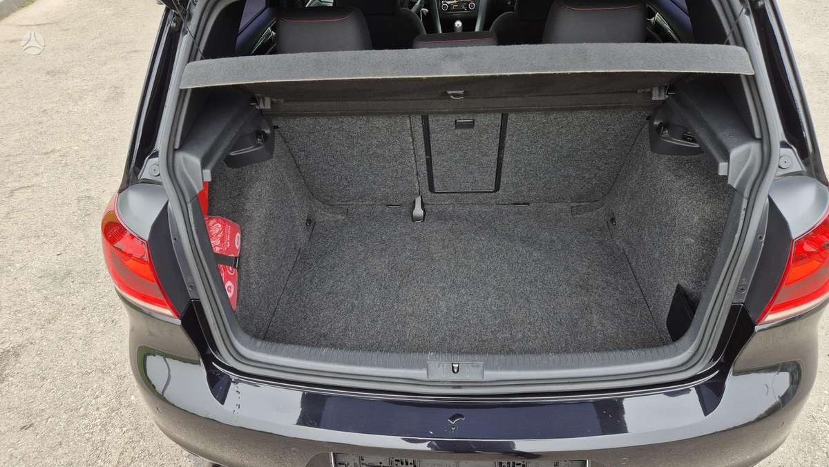 Volkswagen Golf, 2.0 l., Хэтчбек
