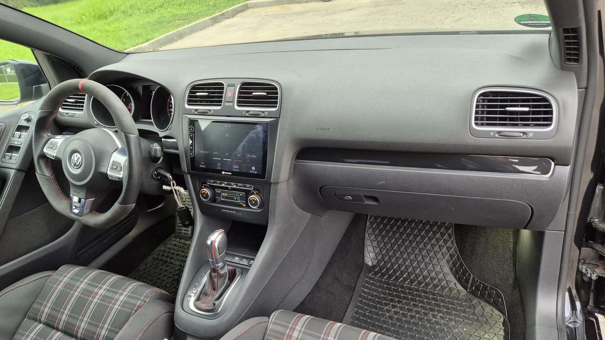 Volkswagen Golf, 2.0 l., Хэтчбек