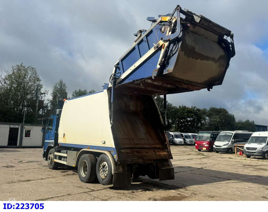 Volvo FMX 330 6x2, other