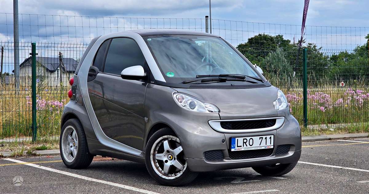 Smart Fortwo Coupe - 1