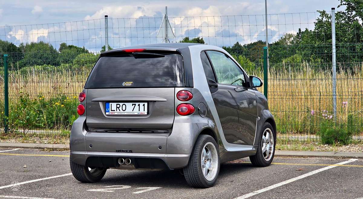 Smart Fortwo Coupe - 4