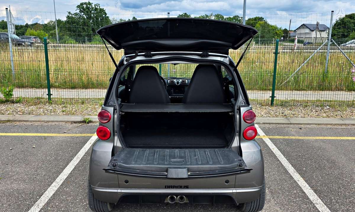Smart Fortwo Coupe - 11