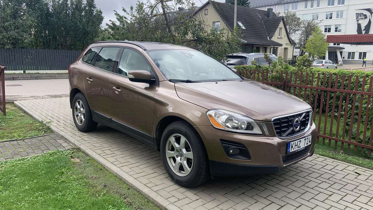 Volvo XC60 - 1