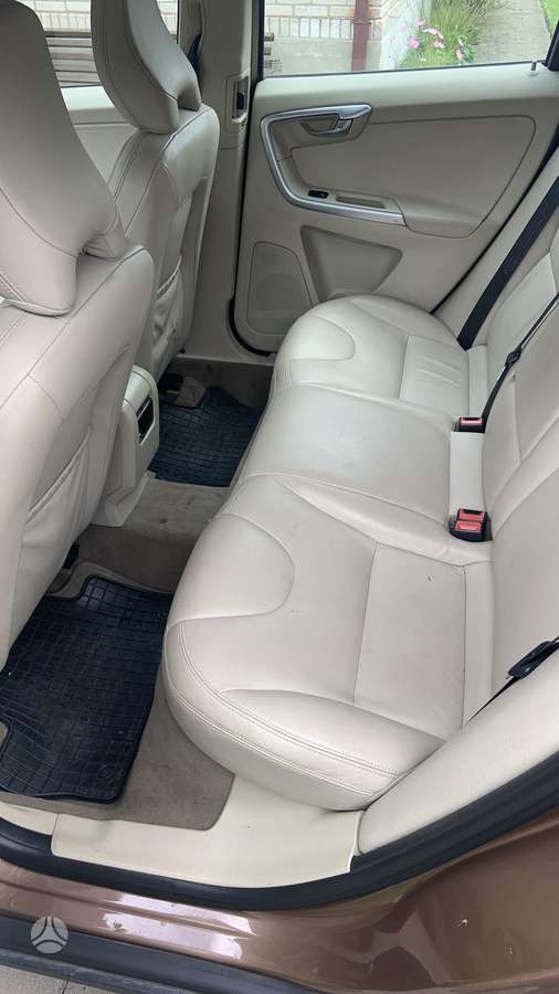 Volvo XC60 - 5