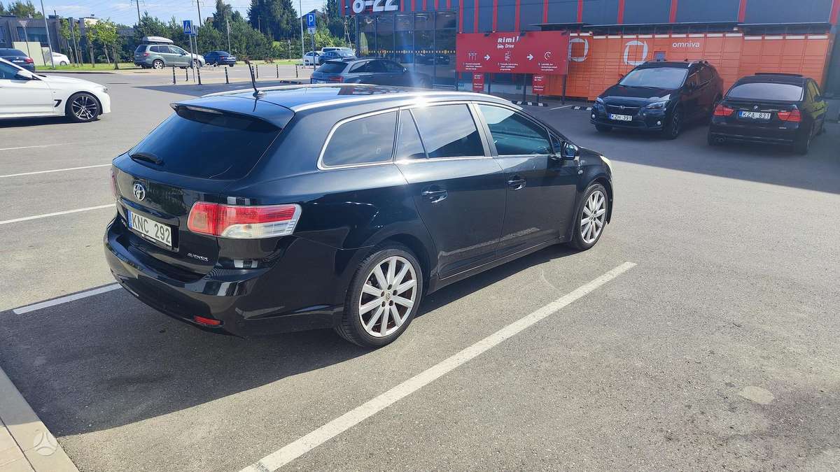 Toyota Avensis - 5