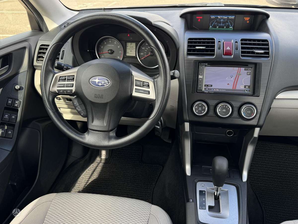 Subaru Forester, 2.5 l., off-road / crossover