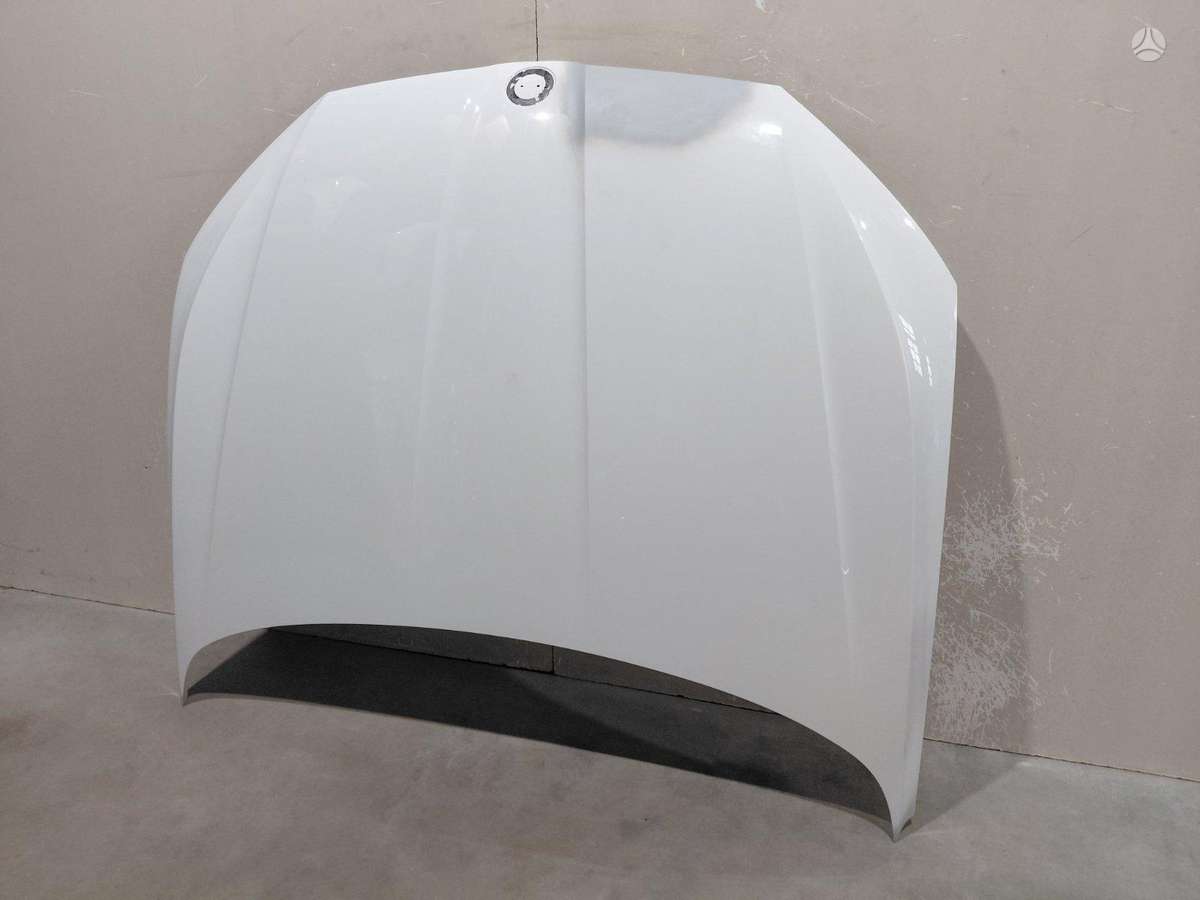 Skoda Superb hood (front, rear), bumpers
