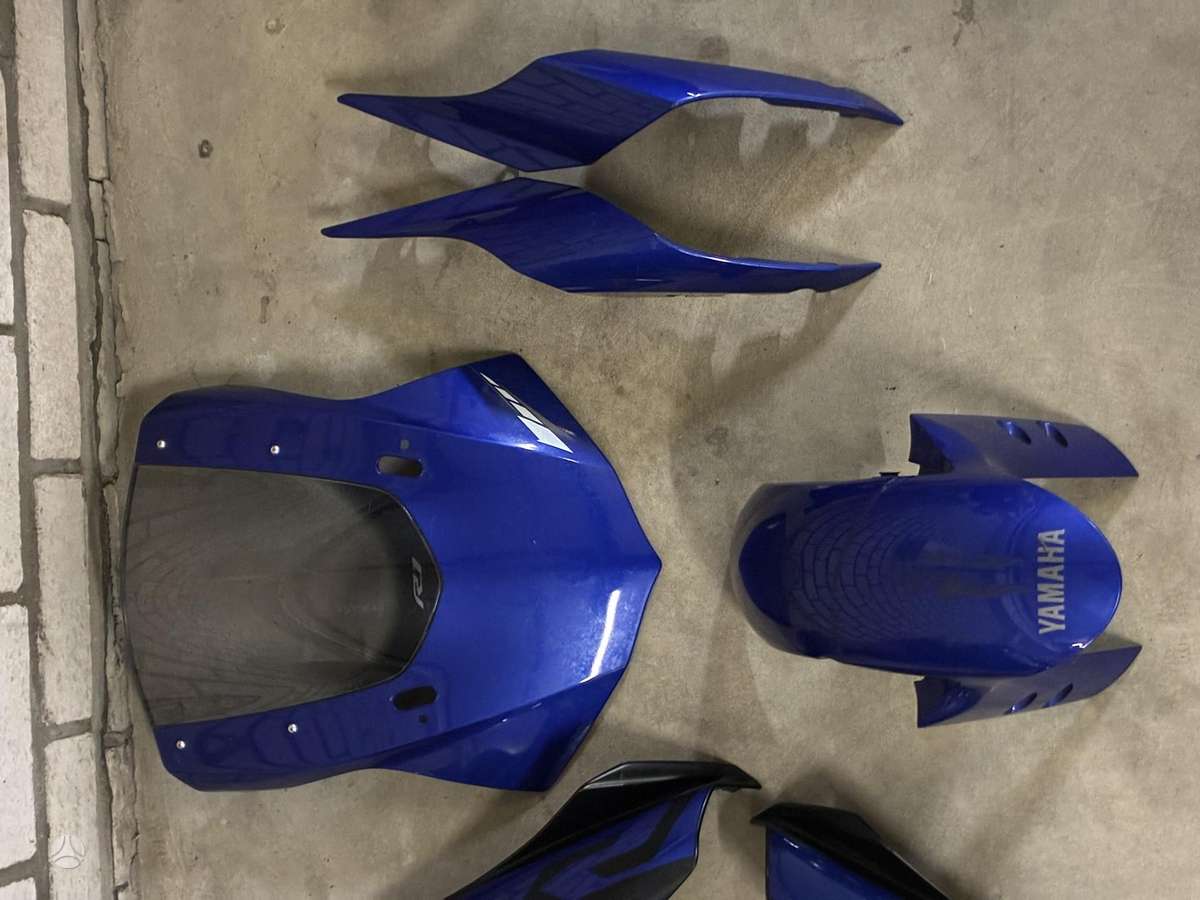 Yamaha R1, спортбайки / superbikes