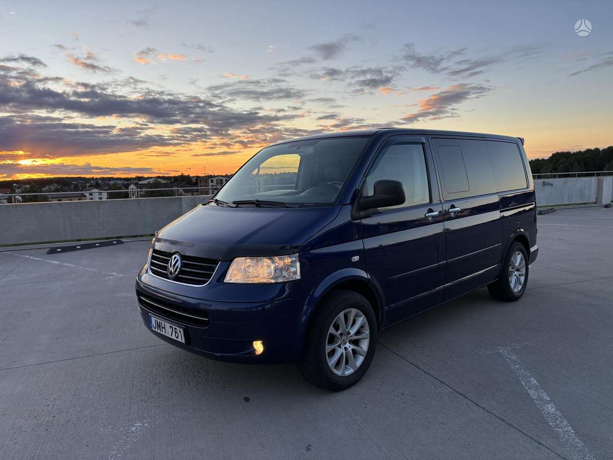 Volkswagen Multivan - 5