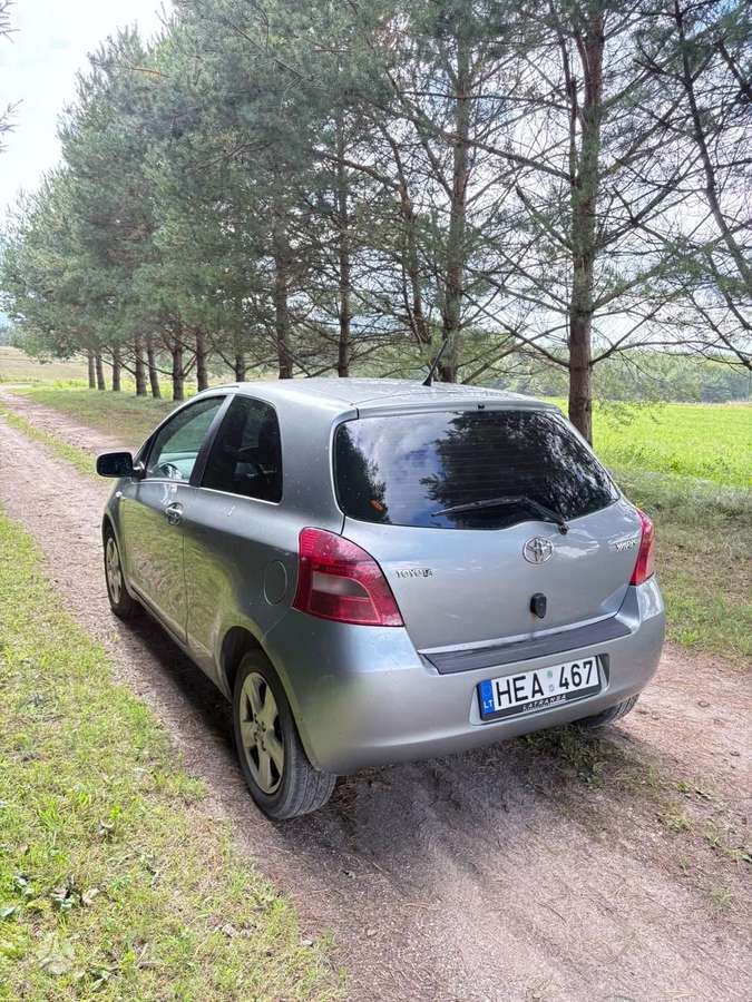Toyota Yaris - 3