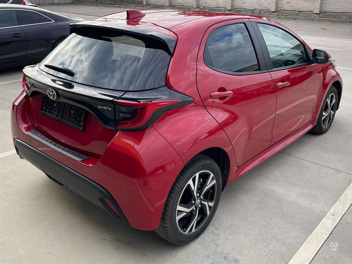 Toyota Yaris - 2