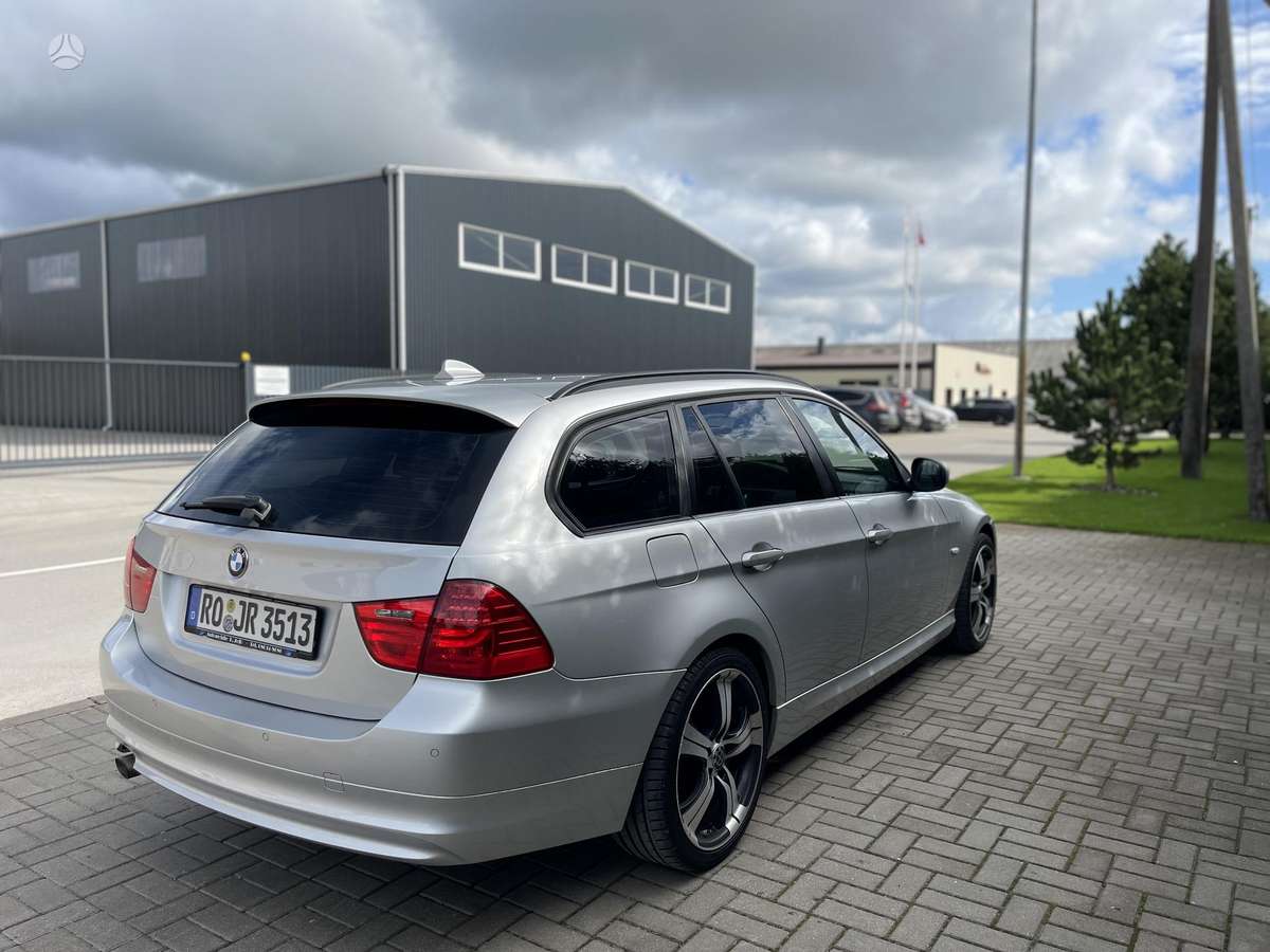 BMW 318, 2.0 l., Универсал