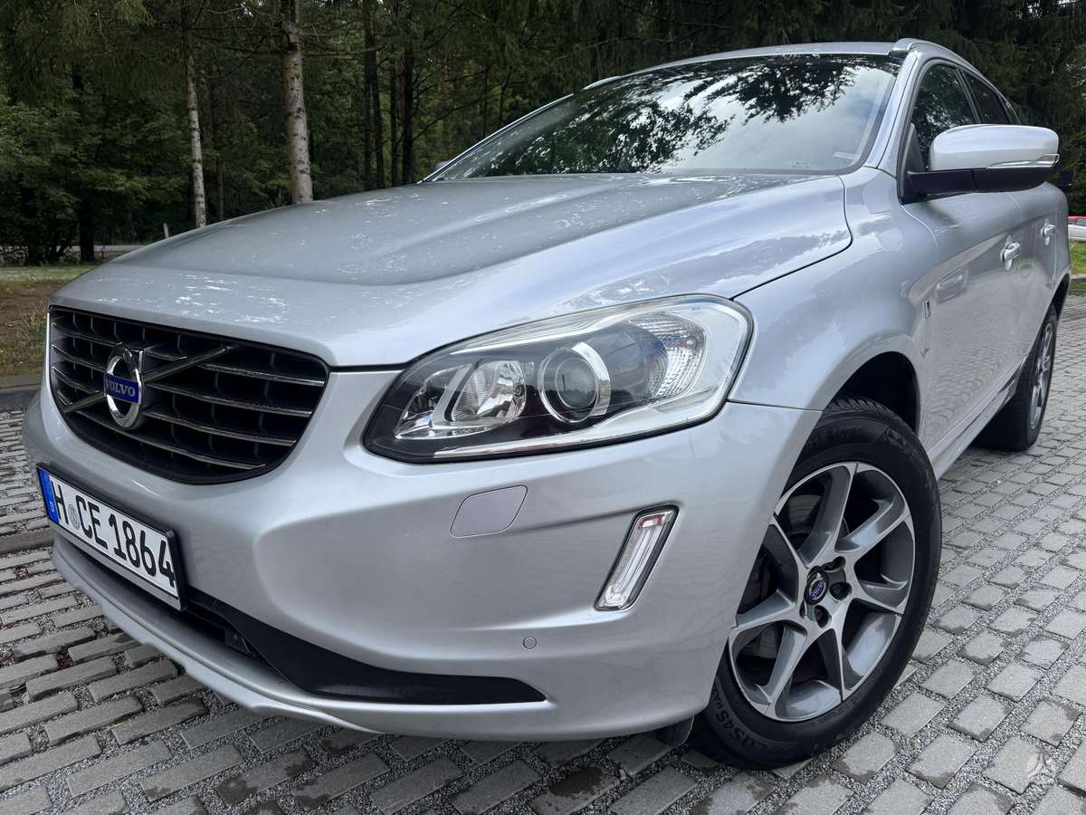 Volvo XC60 - 2