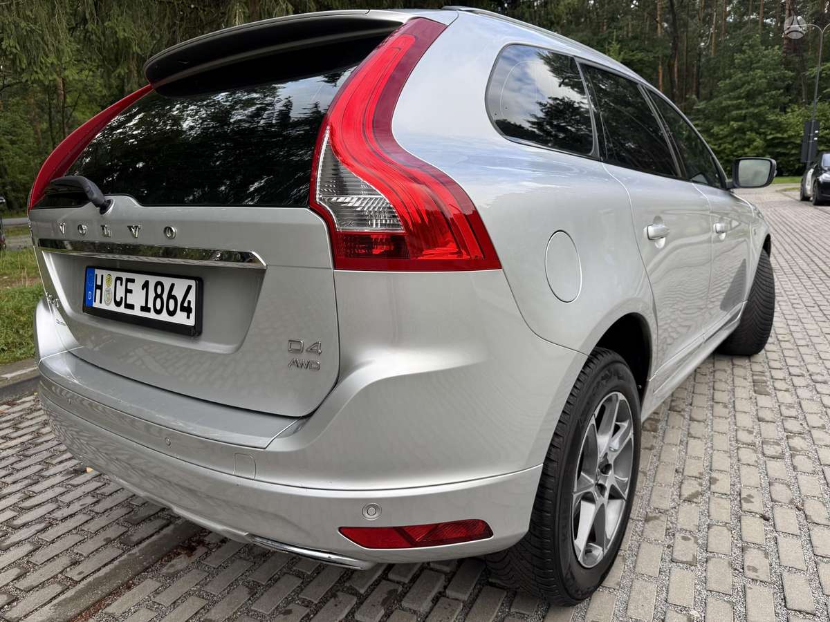 Volvo XC60 - 4