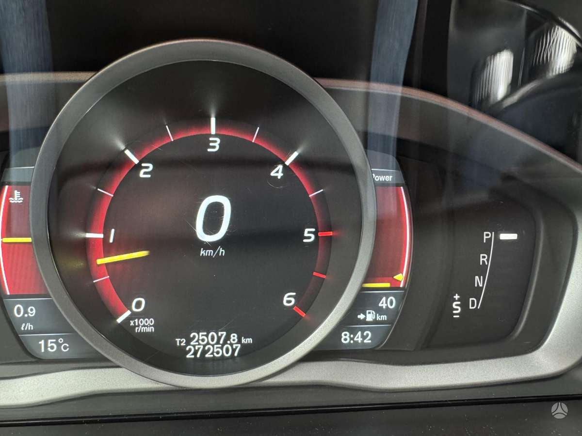 Volvo XC60 - 9