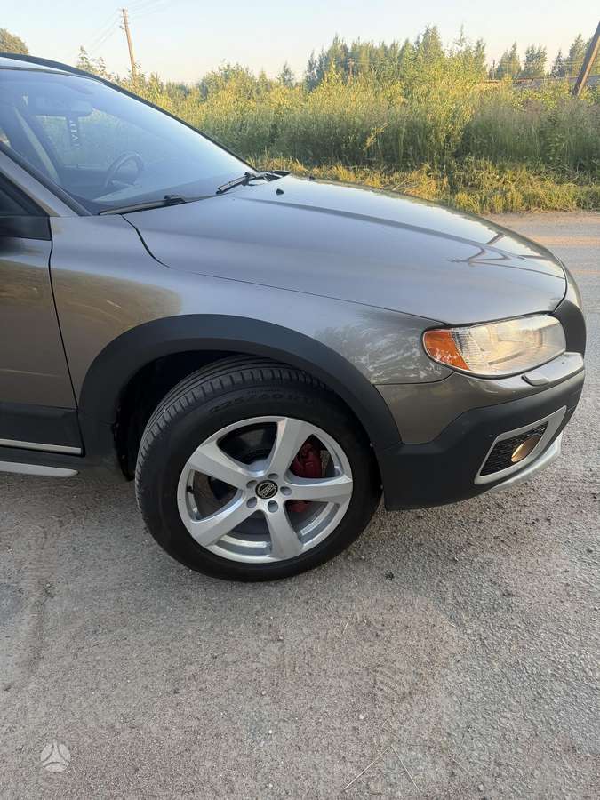 Volvo XC70 - 5