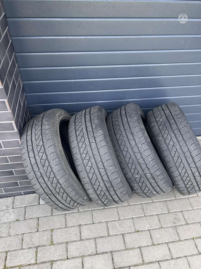 Starmaxx, winter 235/50 R19