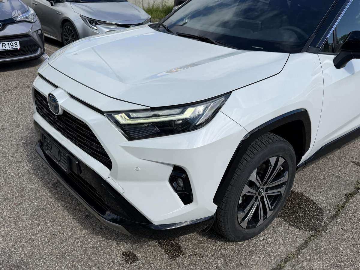 Toyota RAV4 - 3