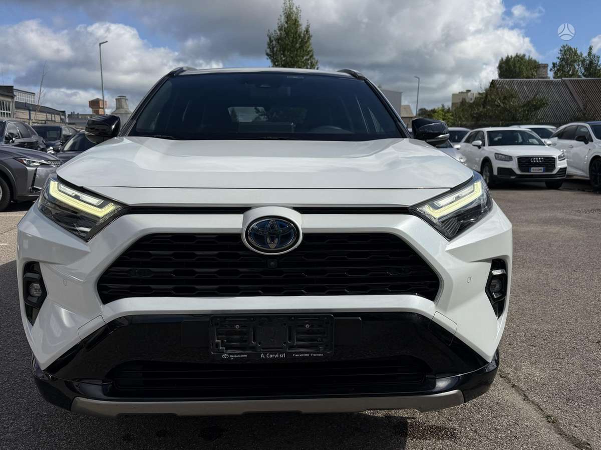 Toyota RAV4 - 4
