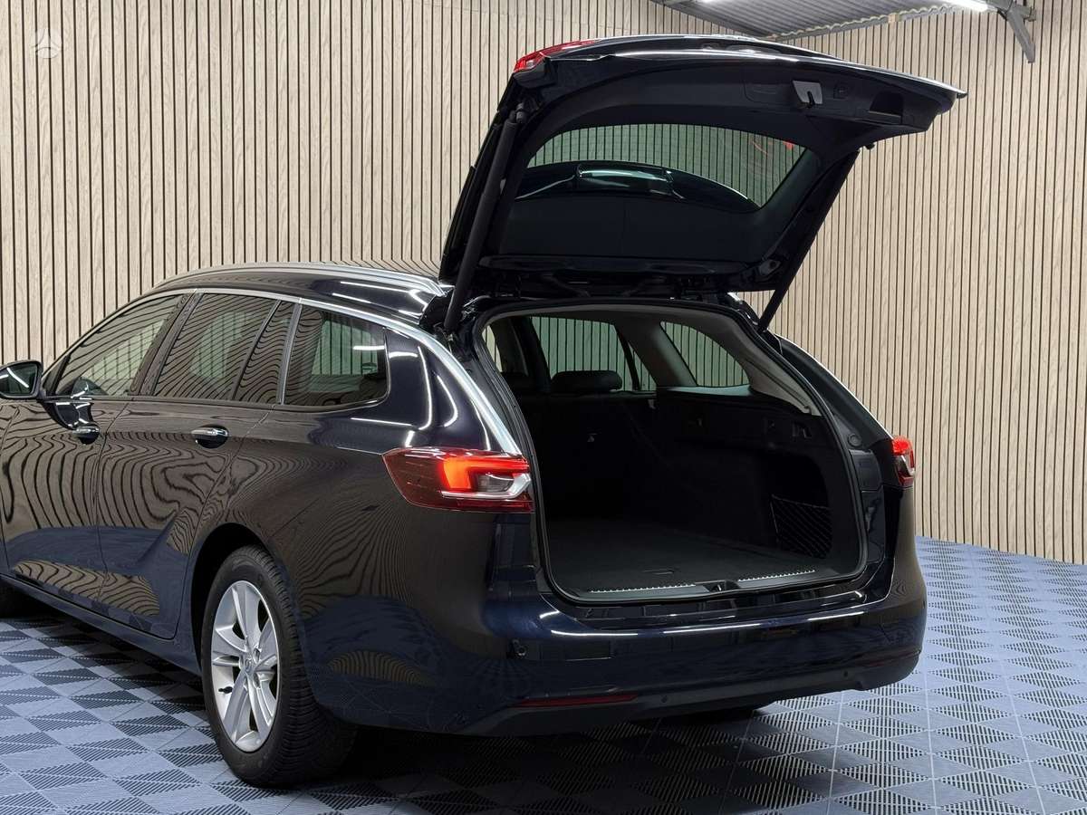 Opel Insignia, 2.0 l., wagon