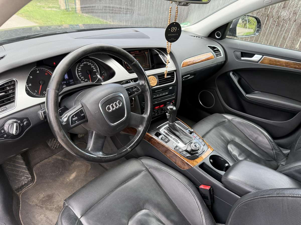 Audi A4, 2.7 l., universalas