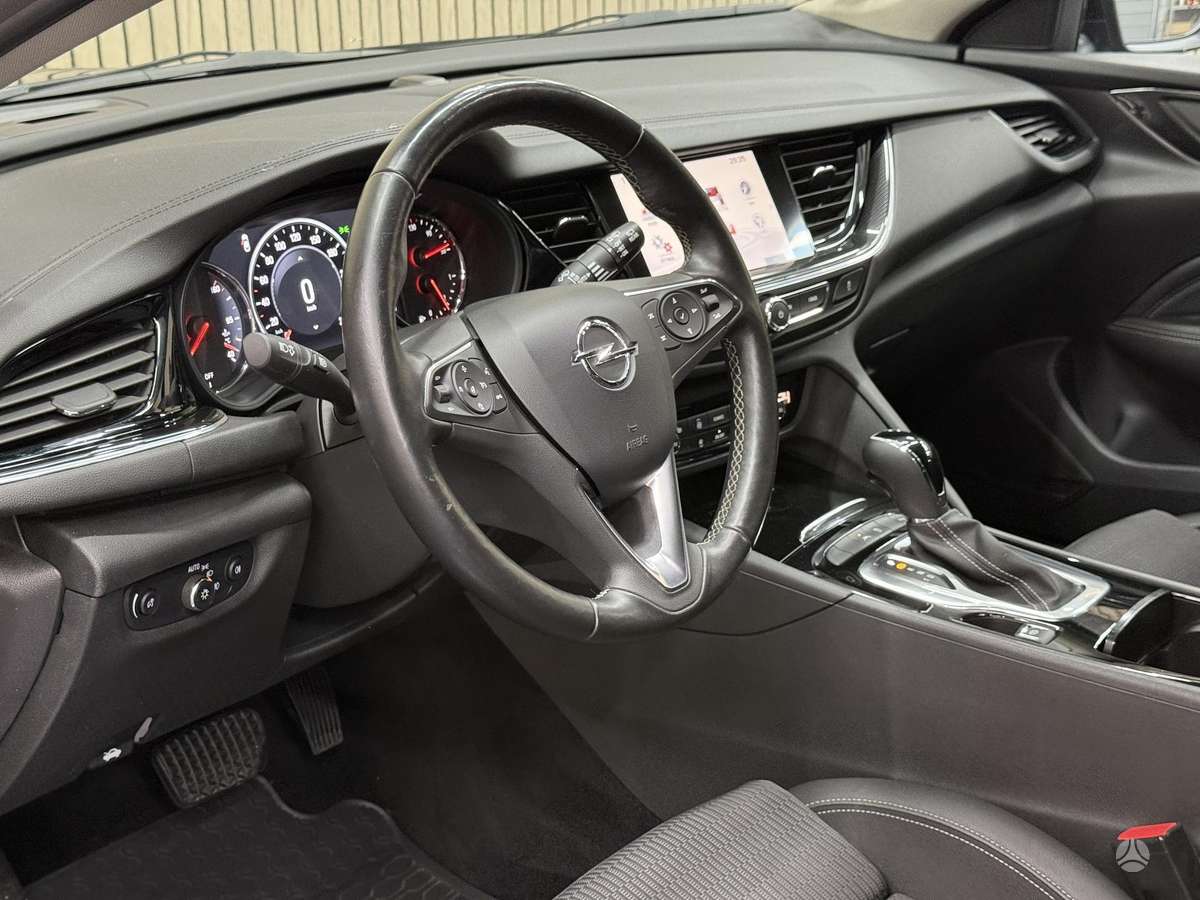 Opel Insignia, 2.0 l., wagon