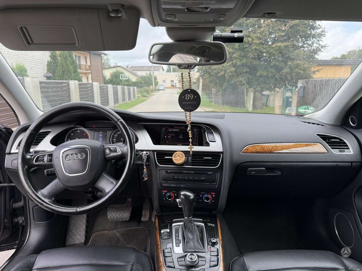 Audi A4, 2.7 l., Универсал