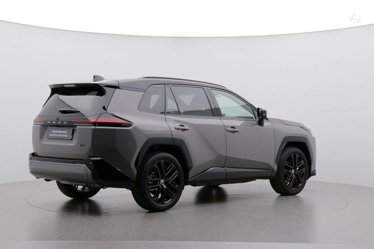 Toyota RAV4 - 3
