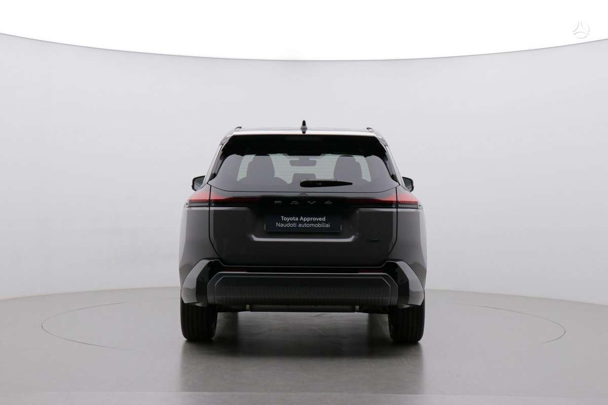 Toyota RAV4 - 5
