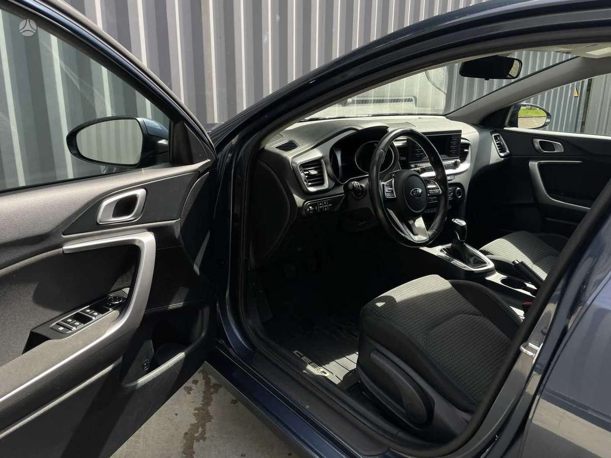 Kia Ceed, 1.0 l., Хэтчбек