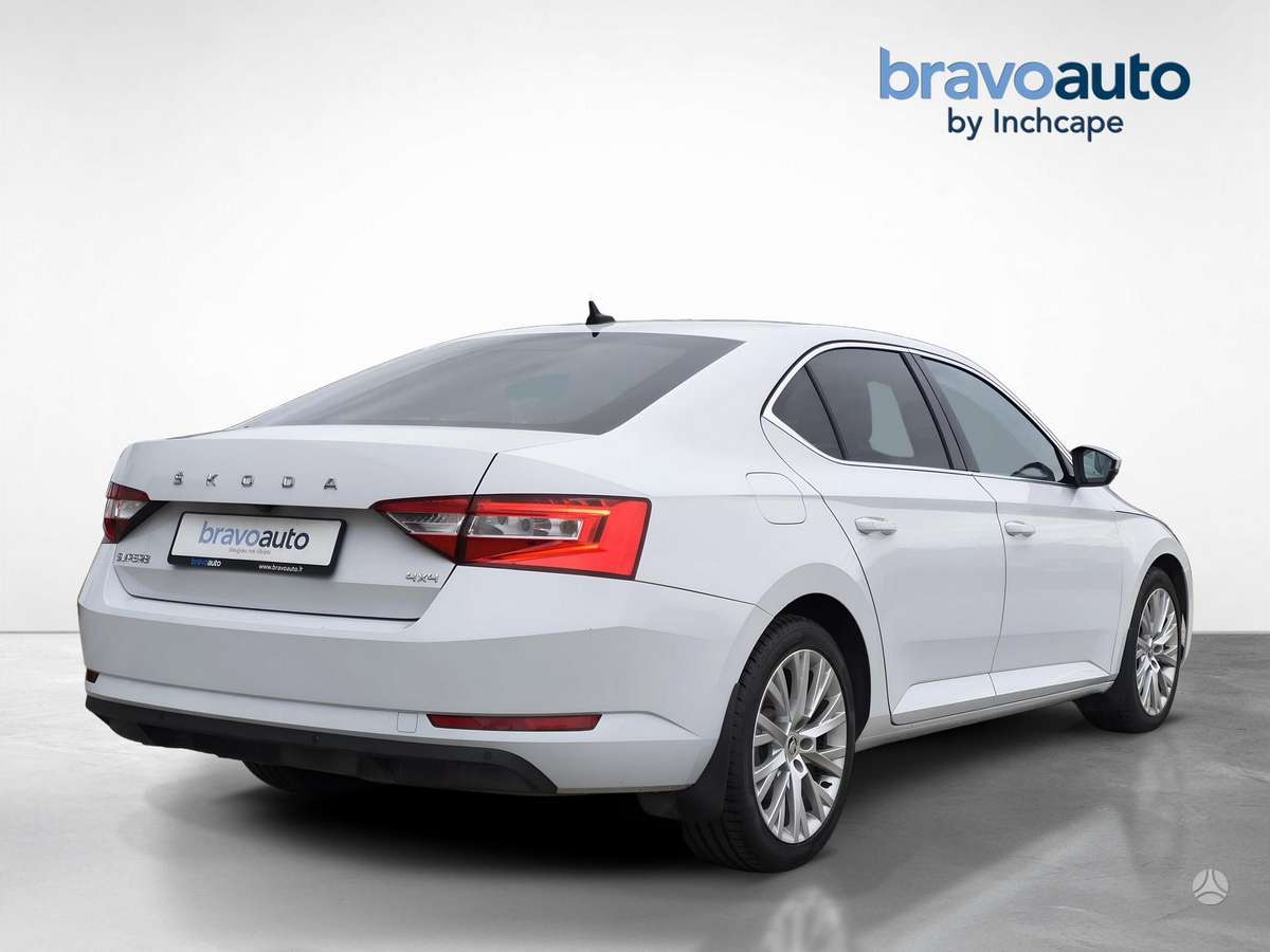 Škoda Superb - 5