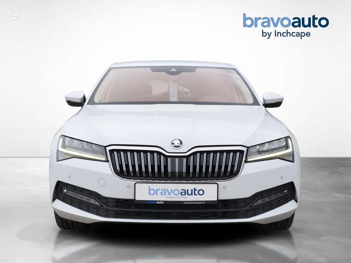 Škoda Superb - 8