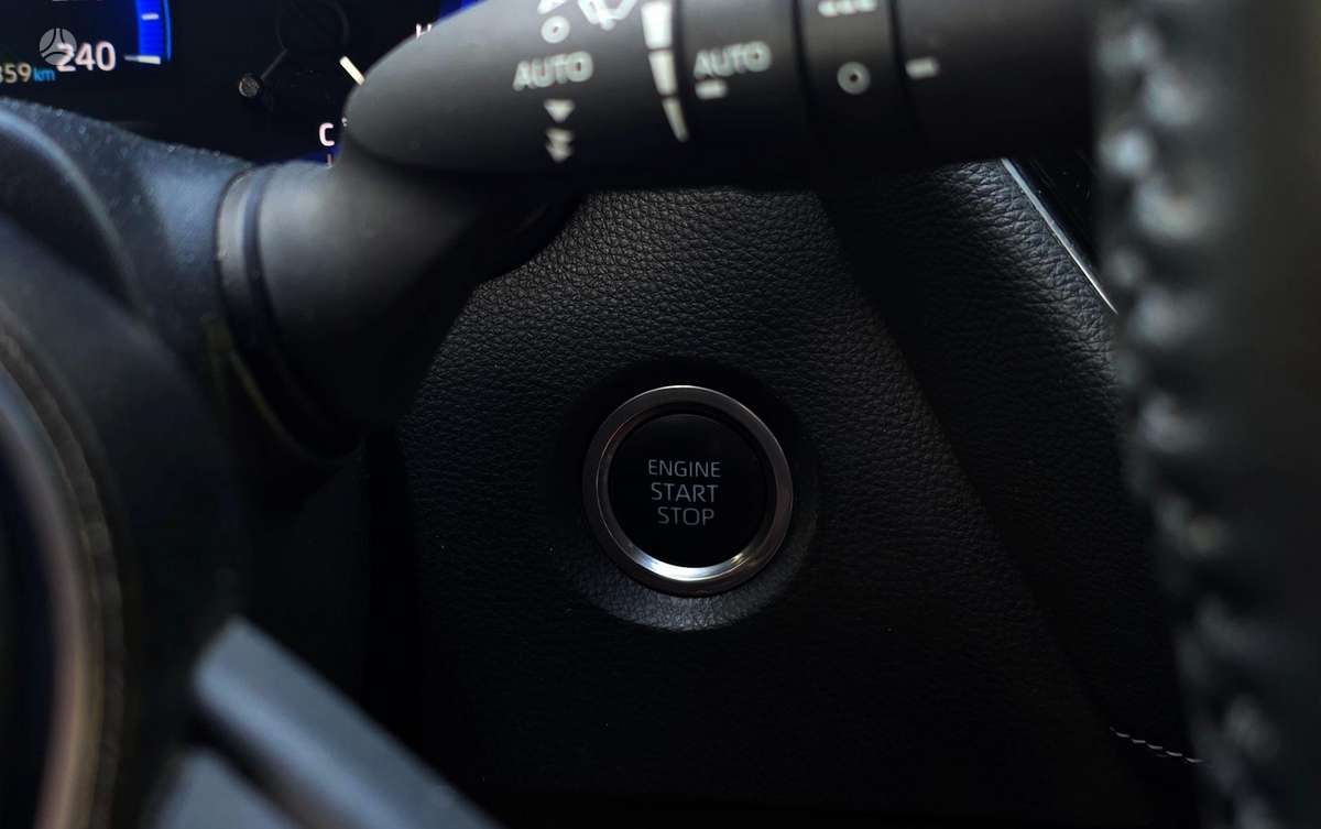 Toyota Corolla, 1.2 l., Универсал
