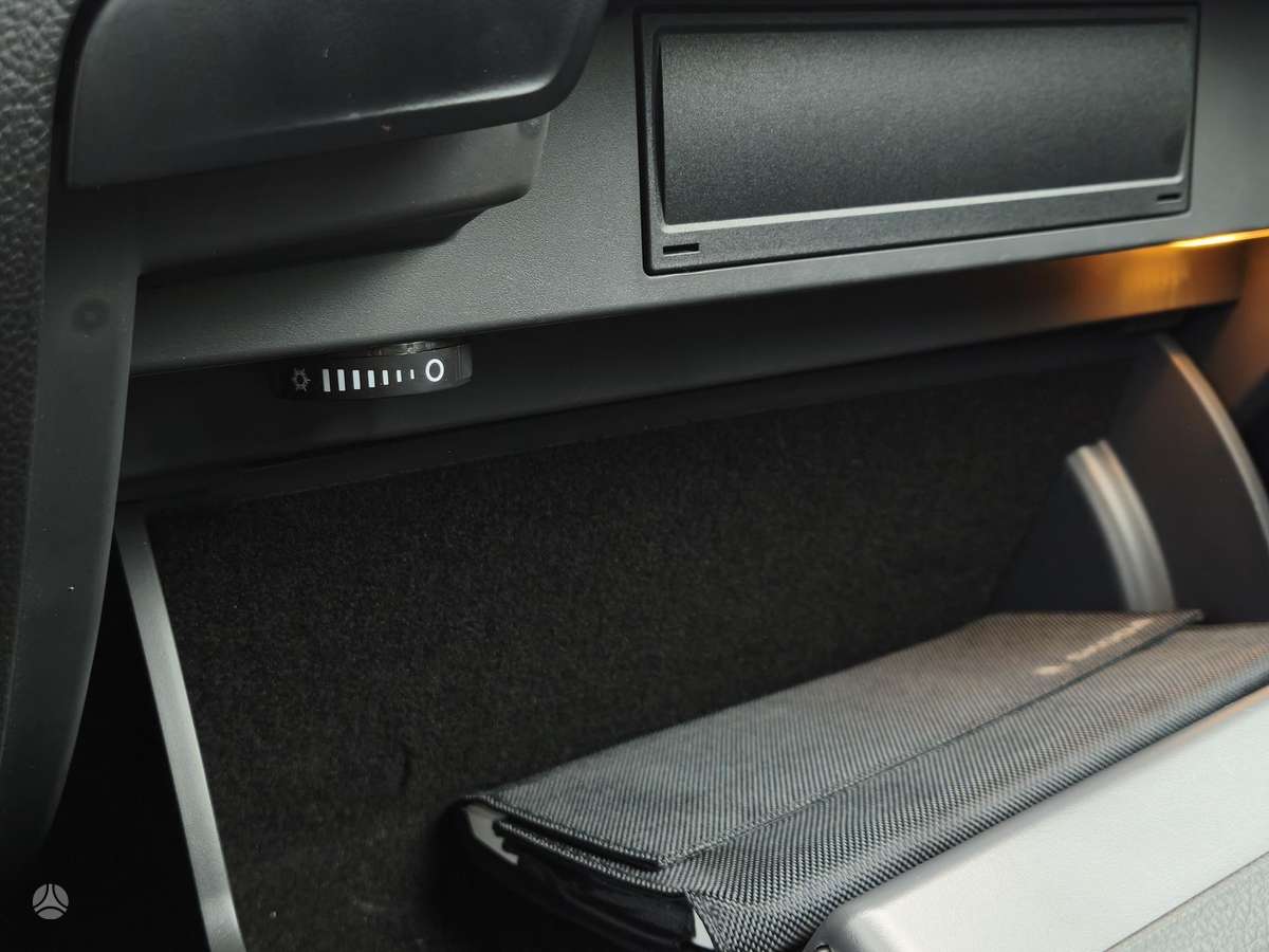 Skoda Superb, 2.0 l., Хэтчбек