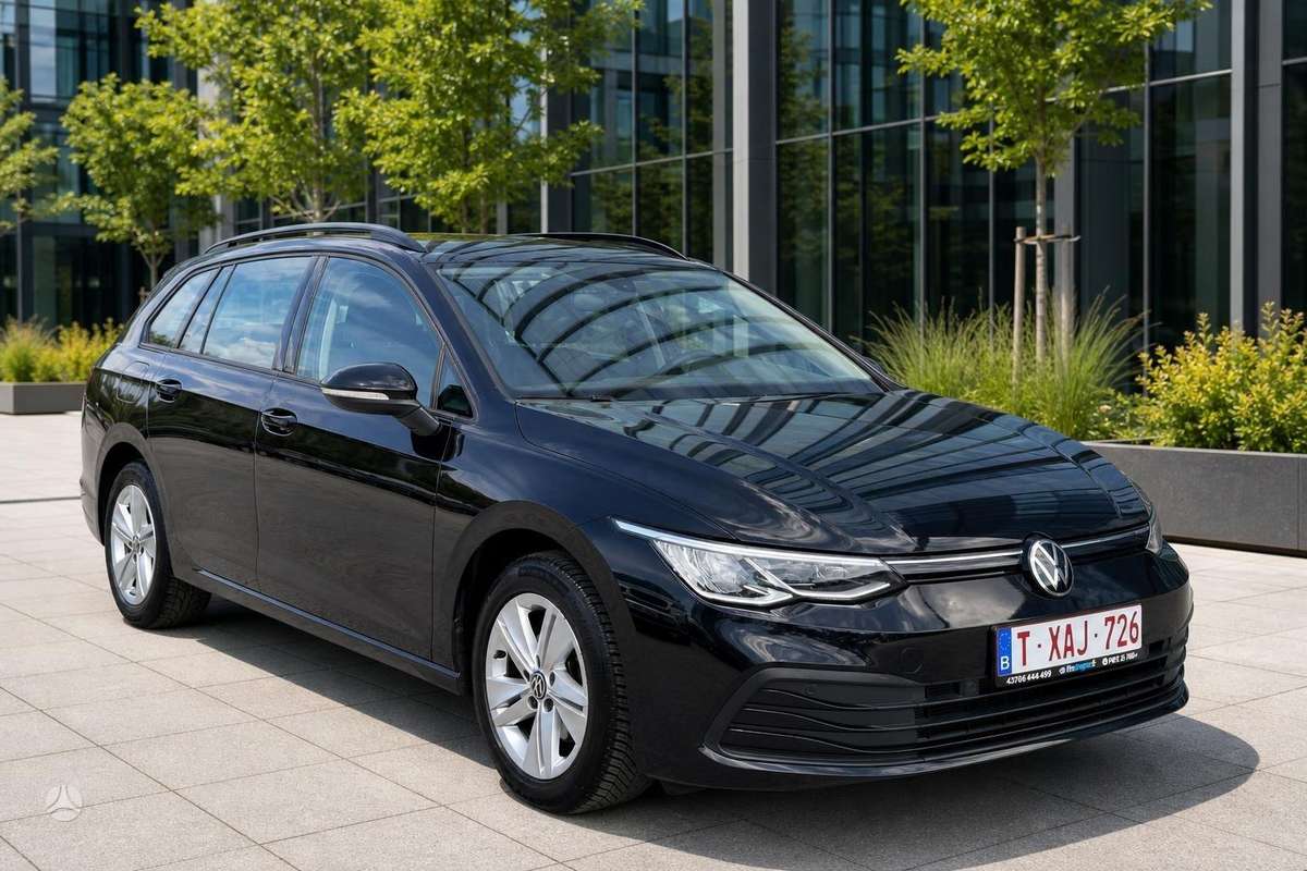 Volkswagen Golf - 1