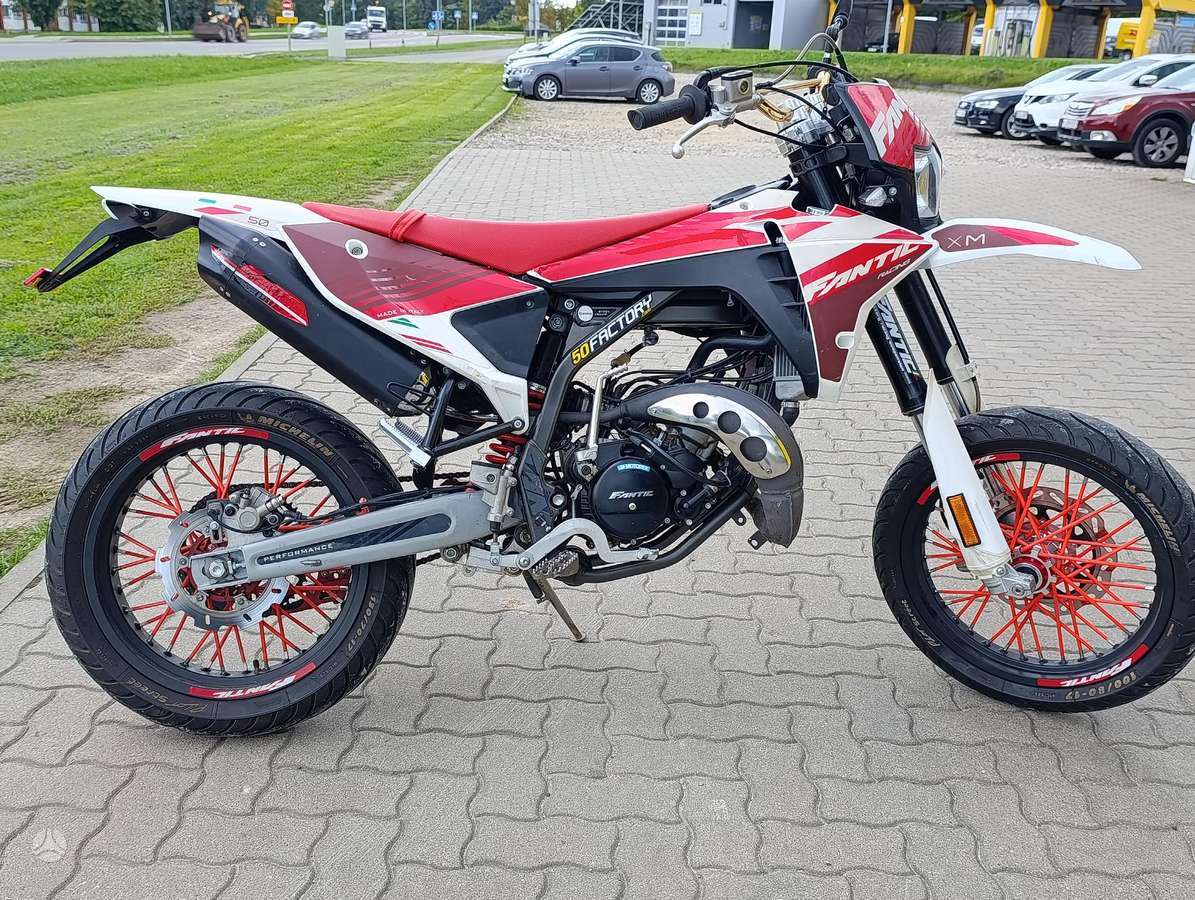 Derbi -kita- 50cc, supermoto
