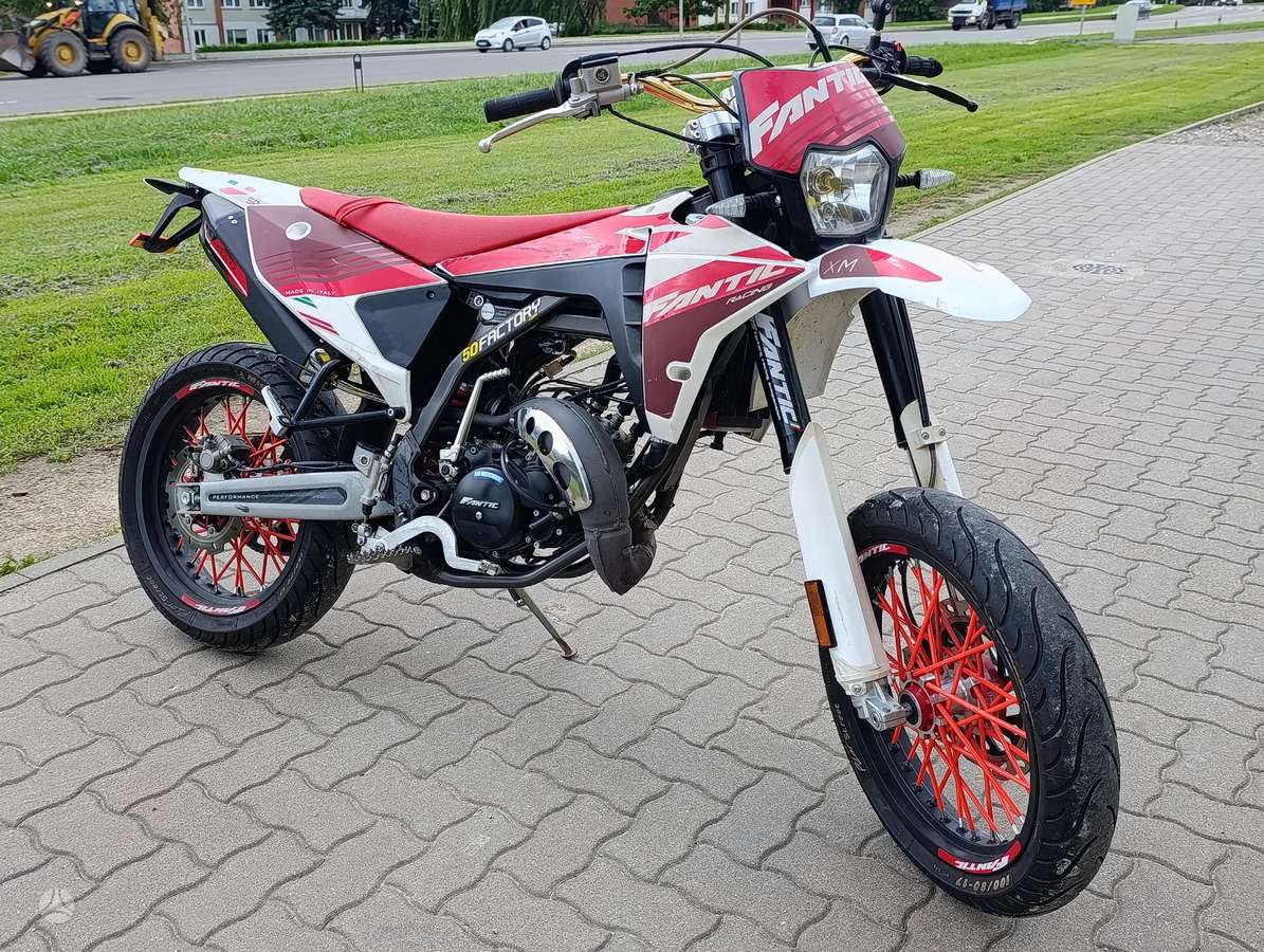 Derbi -kita- 50cc, supermoto