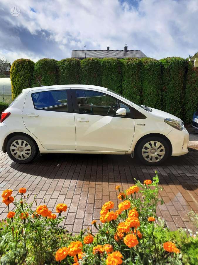 Toyota Yaris - 3