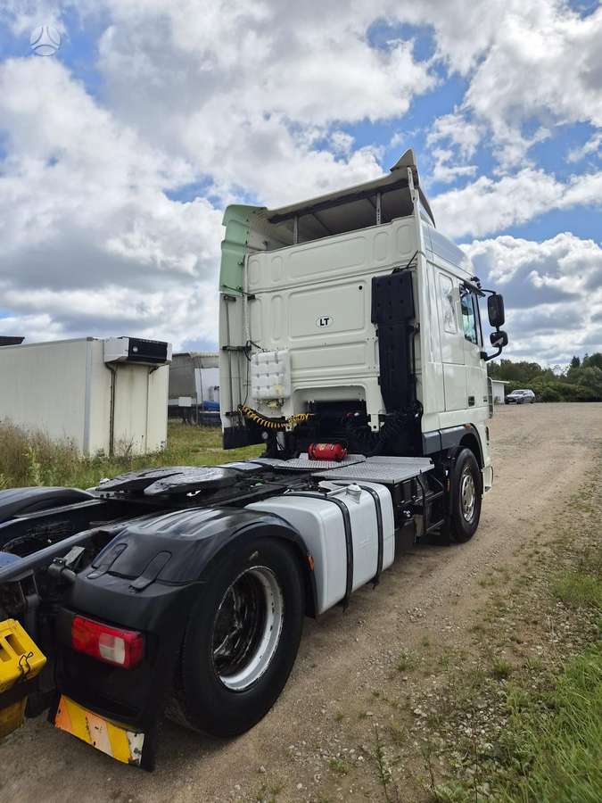DAF XF105.460, double sleeper