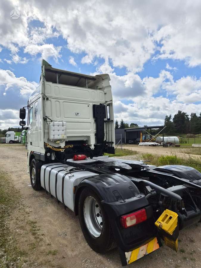 DAF XF105.460, double sleeper